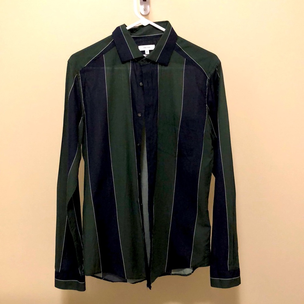 Reiss button down shirt